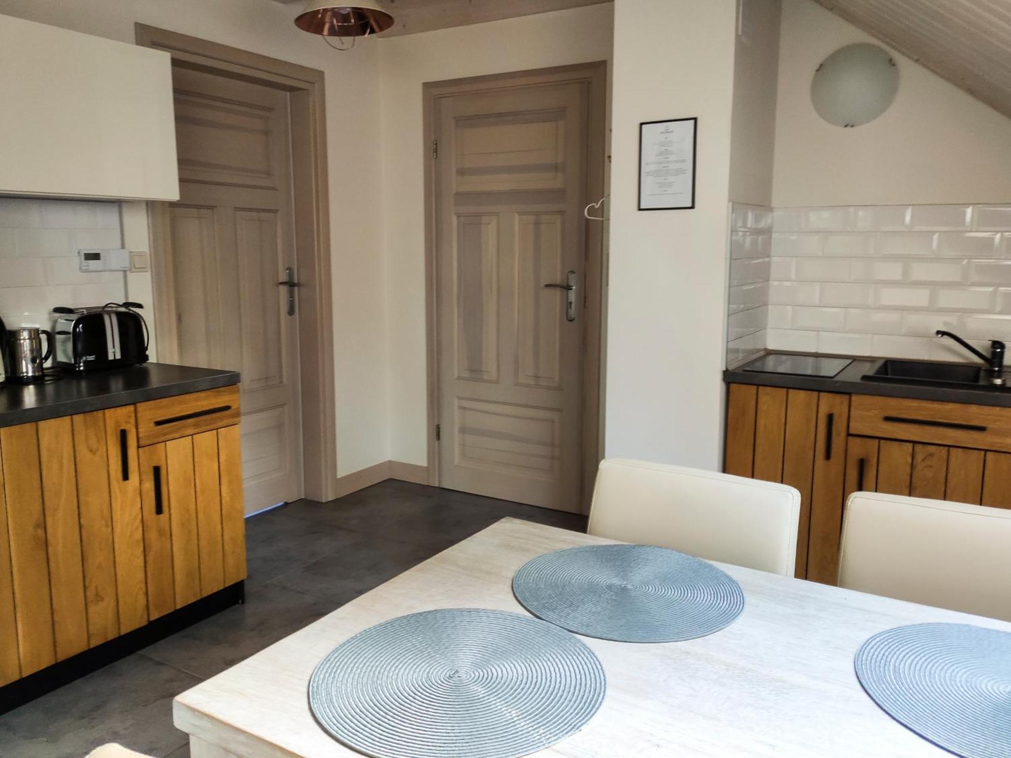 Mazursko - Komfortowe Apartamenty Nad Jeziorem, Sauna, Kominki Na Parterze Kretowiny Oda fotoğraf