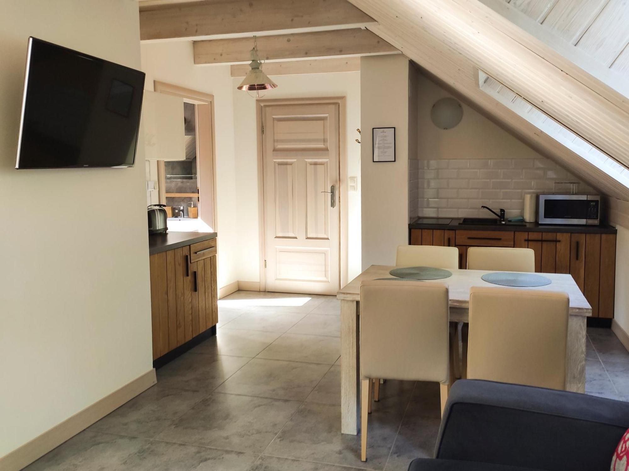 Mazursko - Komfortowe Apartamenty Nad Jeziorem, Sauna, Kominki Na Parterze Kretowiny Oda fotoğraf